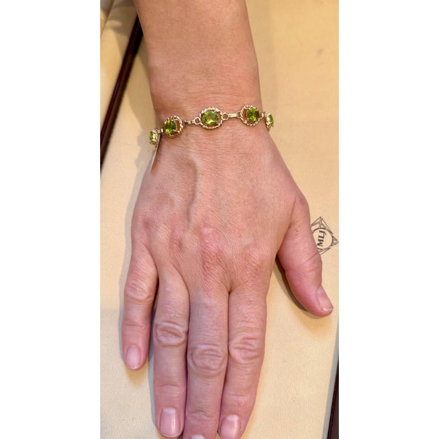 8 Carat Genuine Natural Peridot Tennis Bracelet 14 Karat Yellow Gold 14.7 Grams For Sale - Image 12 of 18