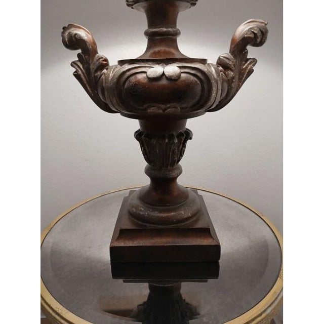 Rustic European 1950s Royal Edwardian Carved Urn Lamp Brown Bronzed Renaissance Avant-Garde W Shade For Sale - Image 3 of 16