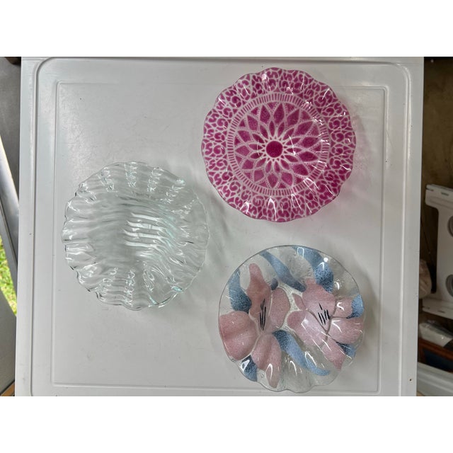 Vintage 1960s Sydenstricker Scalloped Glass Bowl /Candy Dish Signed For Sale - Image 12 of 12