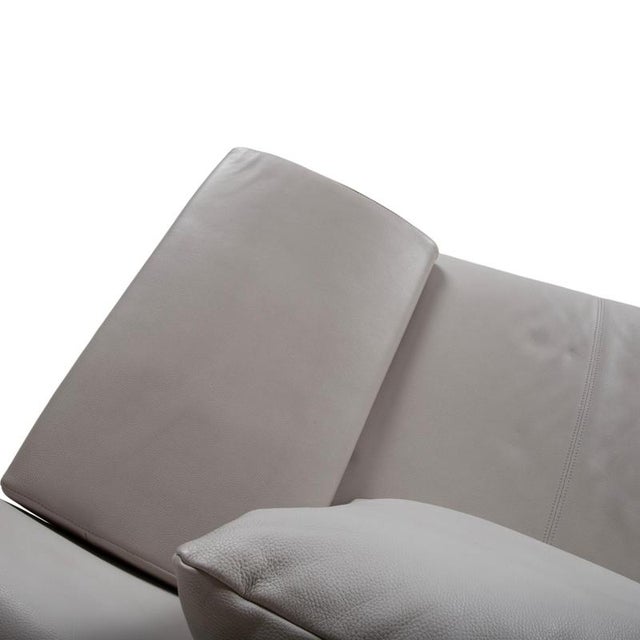 Animal Skin 1600 Leather Three-Seater Grey Sofa with Manual Function by Rolf Benz For Sale - Image 7 of 13