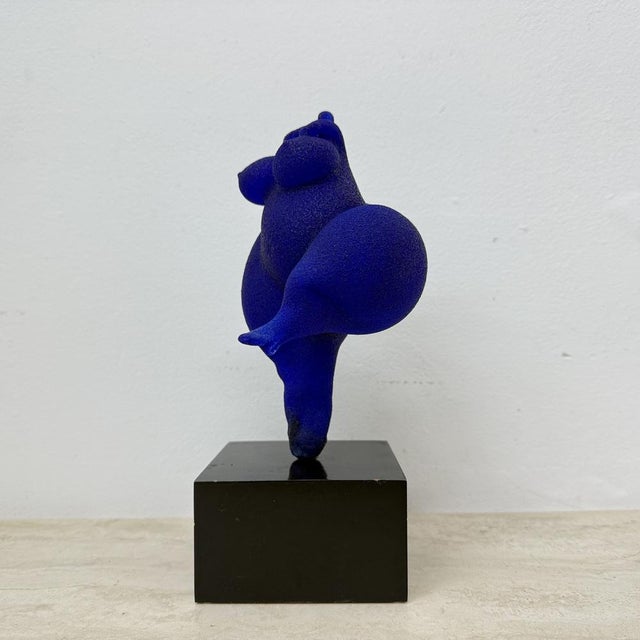 Abstract Women Sculpture by Kjell Engman for Kosta Boda, 1980s For Sale - Image 11 of 18