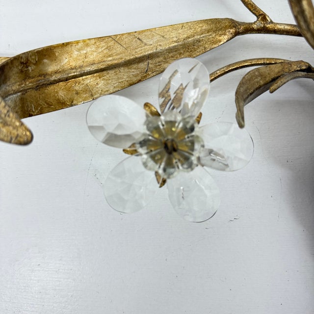 Mid-Century Crystal Flower Bouquet Wall Sconce in the style of Banci, 1970s For Sale - Image 12 of 18