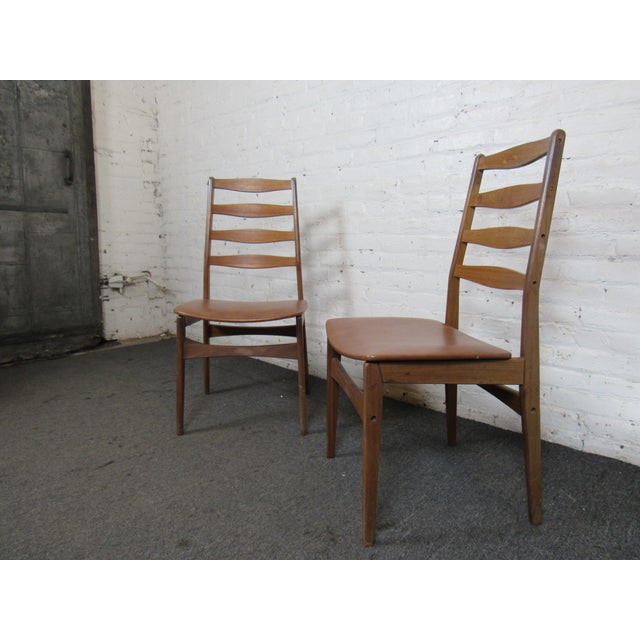 Mid 20th Century Mid 20th Century Danish Dining Room Chairs - 4 Pieces For Sale - Image 5 of 8