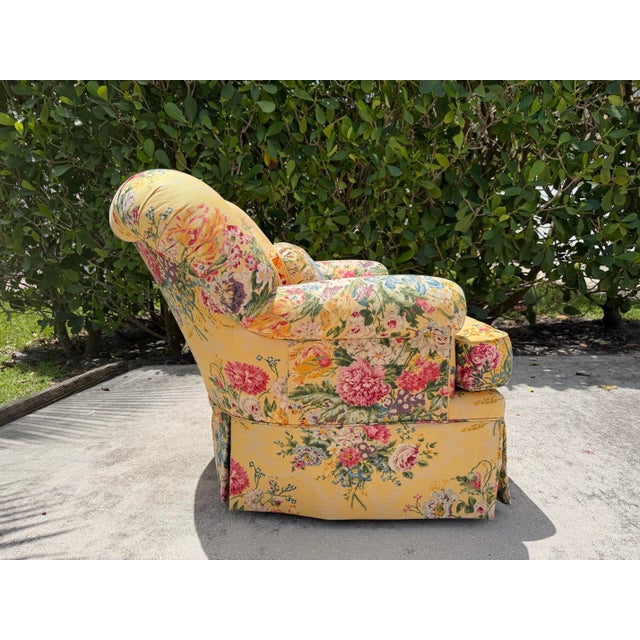 Vintage Sherrill Floral Upholstered Swivel Lounge Chair For Sale In Naples, FL - Image 6 of 12