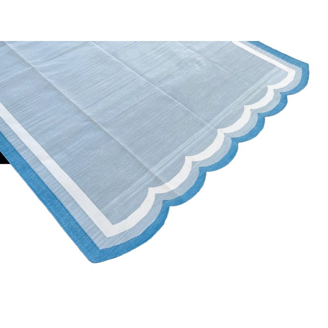 Handmade Cotton Area Scalloped Rug Vegetable Dyed Gray, Cream and Teal Blue Border Rug-8'x10' For Sale - Image 6 of 11