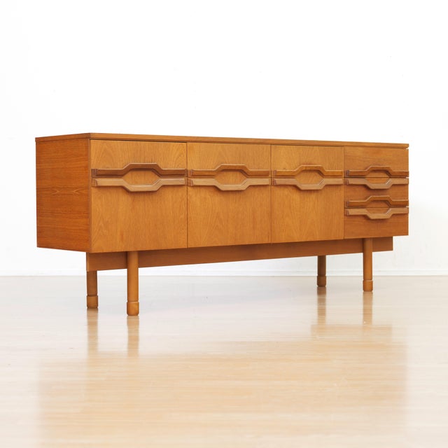 1960s Mid Century Teak Credenza by Uniflex Furniture For Sale - Image 5 of 10