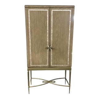 Caracole Modern Straight Up With a Twist Bar For Sale