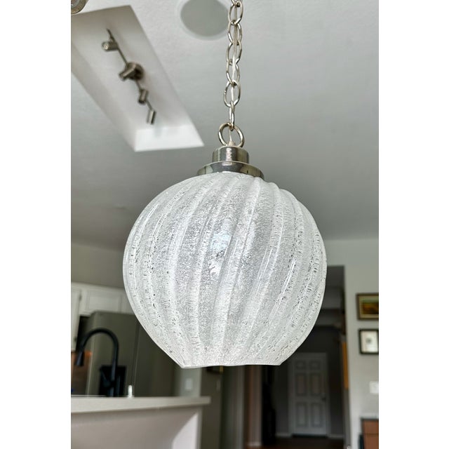 Glass 1970s Single Murano Globe Shape Clear Textured Glass Ceiling Pendant Light For Sale - Image 7 of 17