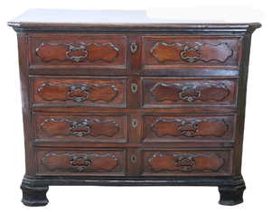 Antique Chest of Drawers in Walnut, 17th Century