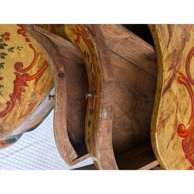 Antique Venetian Style Lacquered Wood Vanity Table and Desk With Folding Storage Wings and Mirror For Sale - Image 10 of 18