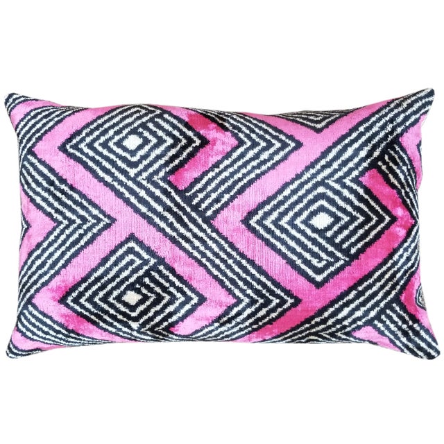 Contemporary Silk Uzbek Ikat Velvet Hand Made Pillow Cushion,16x24 For Sale - Image 3 of 3