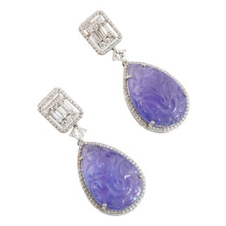 Natural tanzanite diamond earring in 18k gold For Sale