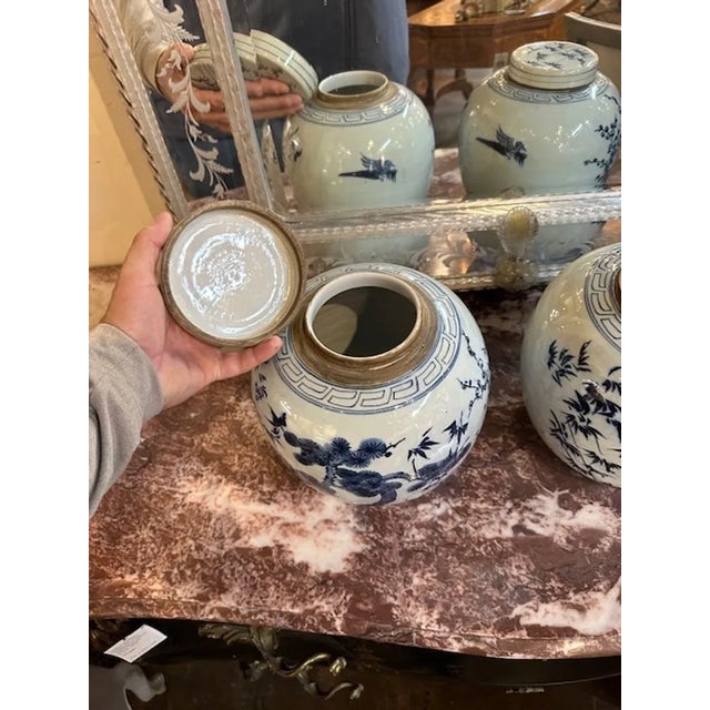 Pair of Vintage Chinese Covered Jars For Sale In Dallas - Image 6 of 7