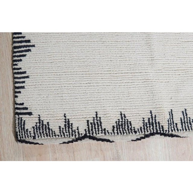 2020s 8x10 Ivory Hand-Knotted Wool Open Diamond Motif Tribal Modern Carpet Rug For Sale - Image 5 of 7