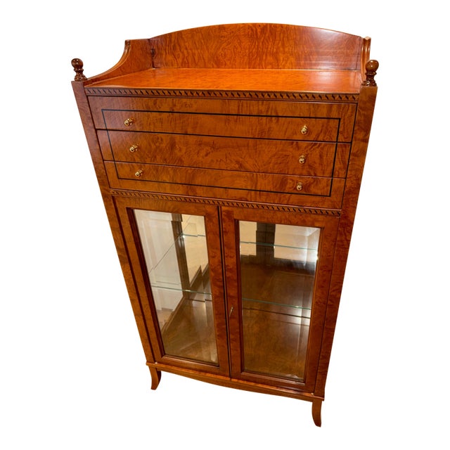 1990s Francesco Molon Giemme Italian Burl Wood Display Cabinet / Curio For Sale