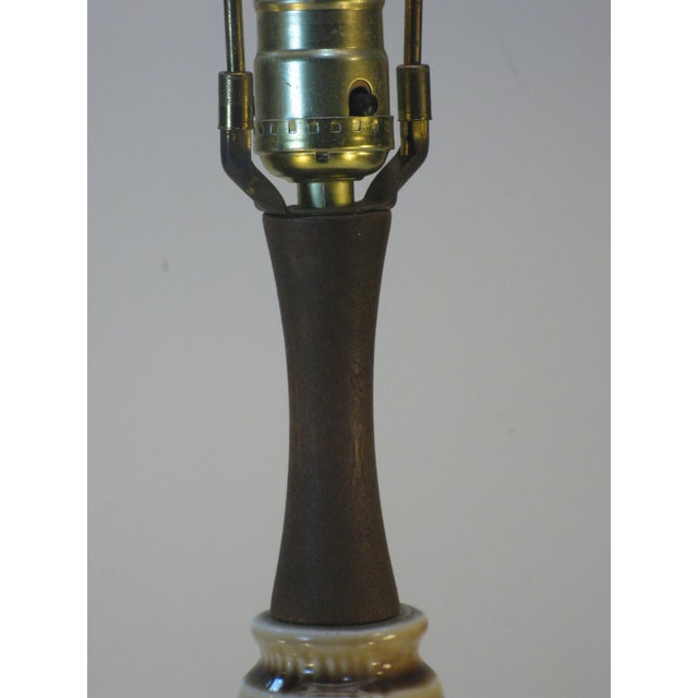 Tan 1960s Mid Century Modern Hollywood Regency Ceramic Table Lamp For Sale - Image 8 of 13