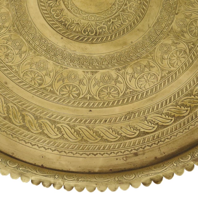 Gold Large Oriental Brass Serving Tray with Floral and Geometric Pattern, 1920s For Sale - Image 8 of 18