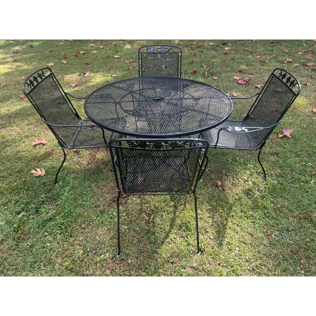American Beautiful Wrought Iron, attributed to Woodard Patio Set Table and 4 Chairs ** For Sale - Image 3 of 7