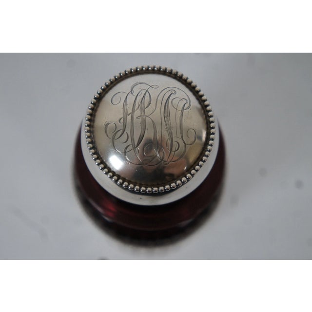 Antique American Sterling Silver & Cranberry Glass 114 Perfume Vanity Bottle 58g For Sale - Image 6 of 12