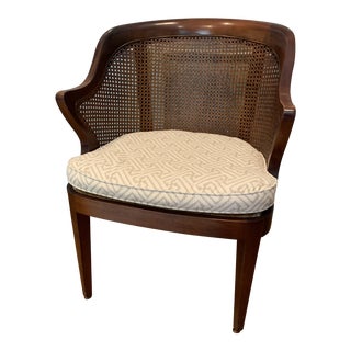 Pair of Mid-Century Modern Barrel Back Chairs For Sale