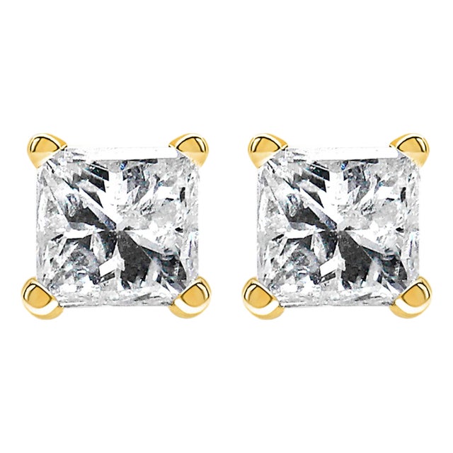 IGI Certified 14k Yellow Gold 1/3 cttw 4-Prong Set Princess-Cut Solitaire Diamond Push Back Stud Earrings (N-O Color, SI1-SI2 Clarity) For Sale