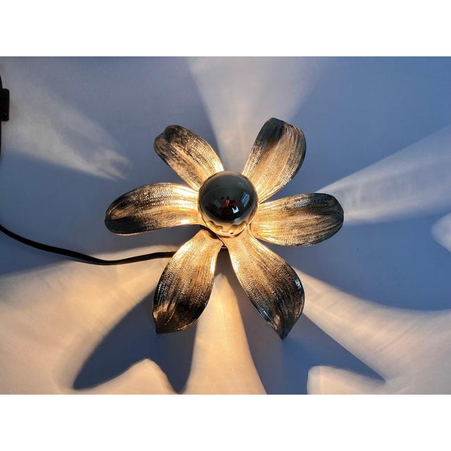 Golden Florentine Flower Shape Flushmounts attributed to Willy Daro for Massive, 1960s, Set of 2 For Sale - Image 13 of 14