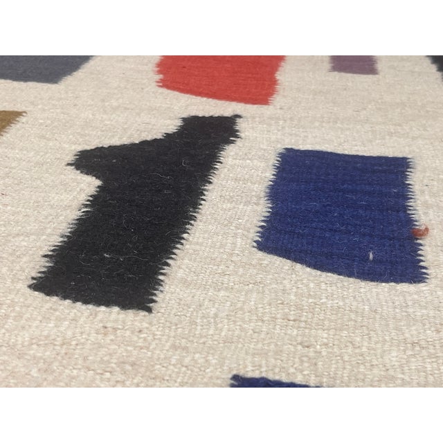 Vintage Scandinavian Kilim Rug 5’4" X 7’2” For Sale In New York - Image 6 of 8