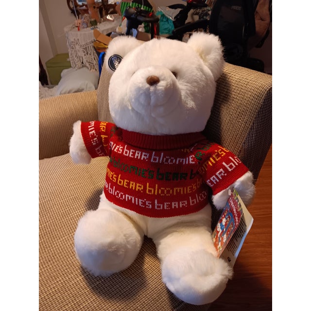 White 1986 Pristine in Package White Christmas Large Bloomie Bear For Sale - Image 8 of 12