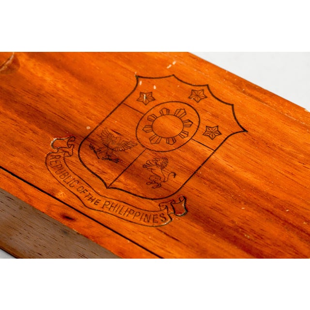 Vintage Republic of the Philippines Empty Wood Cigar Box Dovetail Keepsake Box For Sale - Image 4 of 12