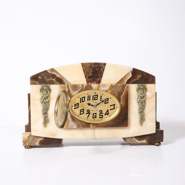 Art Deco Mantlepiece Clock in Tessellated Ice Sugar & Cream Onyx W/ Gilt Bronze For Sale - Image 4 of 15