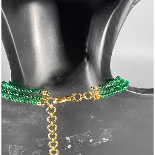 200Ct Fine Emerald Beads 3 Line Necklace with 14 Kt Yellow Gold Clasp Adjustable For Sale - Image 13 of 18