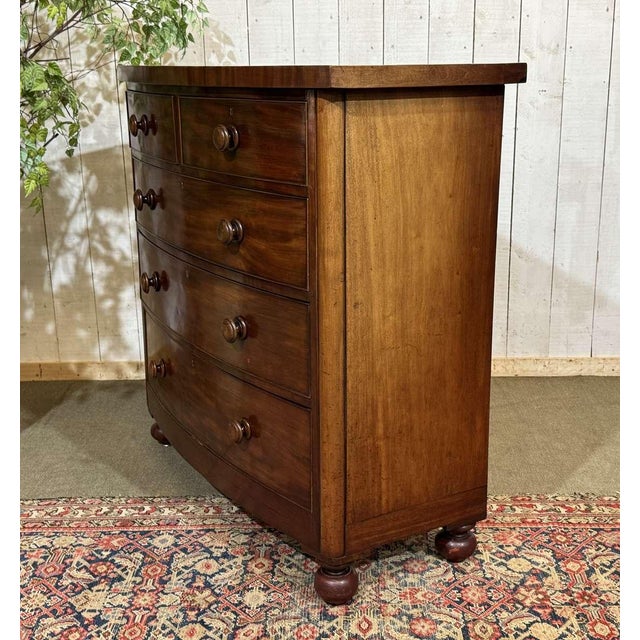 Antique English Victorian Chest of Drawers in Mahogany, 1800s For Sale - Image 10 of 18