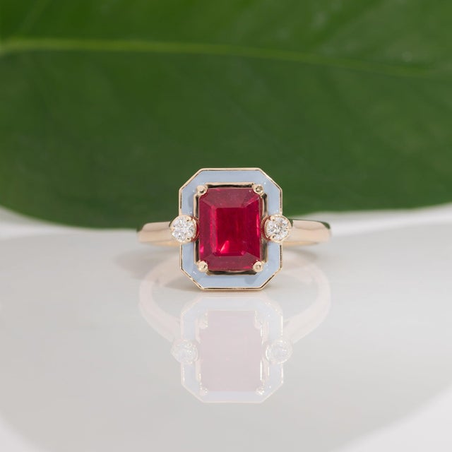 2020s Scarlet & Gray Game Day | 2.2Ct Natural Ruby & Diamond Ring in Solid 14k Gold For Sale - Image 5 of 9