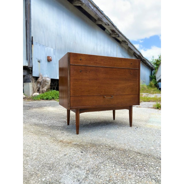 Mid 20th Century Mid-Century Modern Dry Bar | by American of Martinsville For Sale - Image 5 of 13