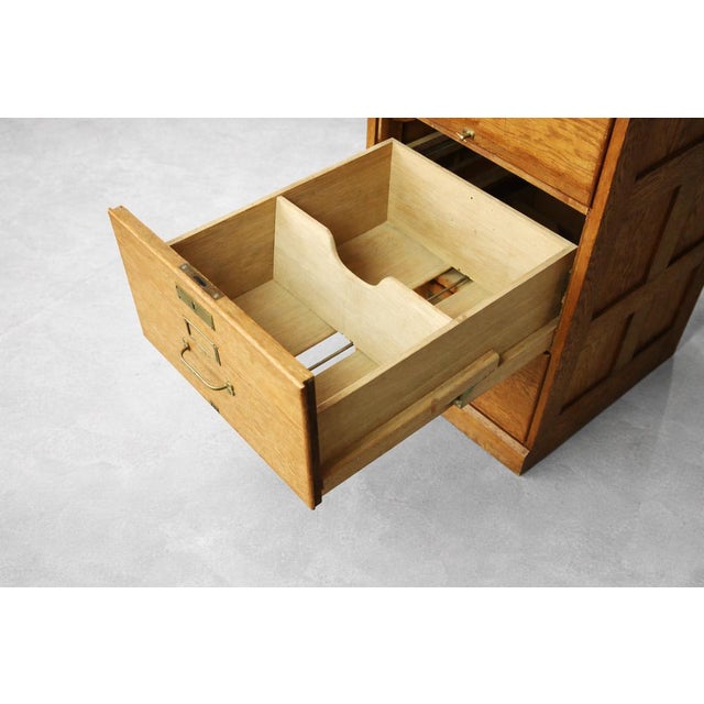 Vintage English Industrial Oak Filing Cabinet with Drawers, 1920s For Sale - Image 12 of 18