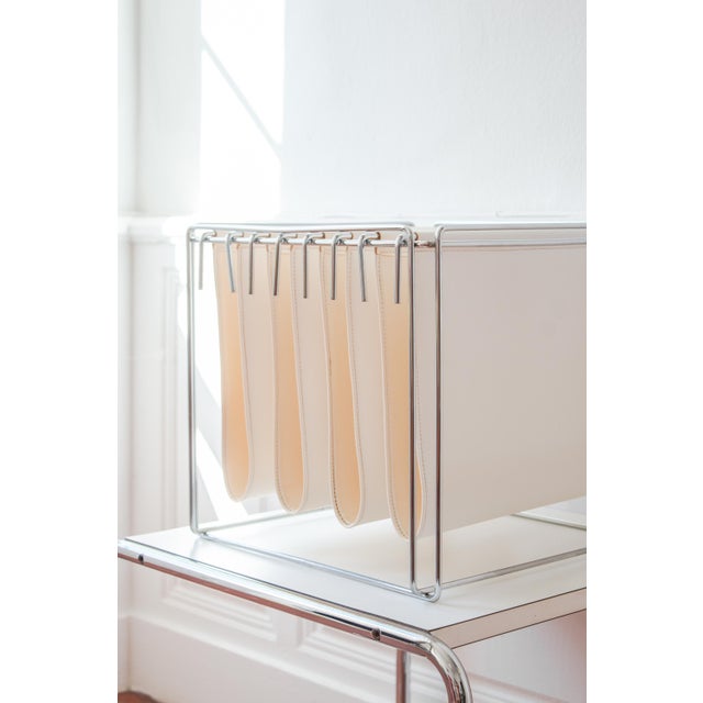 Vintage Isocèle Magazine Rack in Chromed Steel and Beige Imitation Leather by Max Sauze for Arrow, France, 1970s For Sale - Image 3 of 18