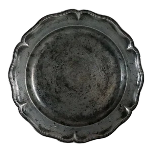Large Continental Pewter Wavy Edge Multi-reed Plate