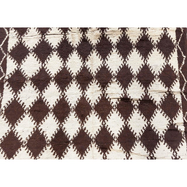Doris Leslie Blau Mid-20th Century Moroccan Handmade Wool Rug For Sale In New York - Image 6 of 9