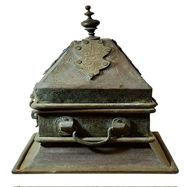 Indian Early 19th Century Indian Bronze Work Box For Sale - Image 3 of 14