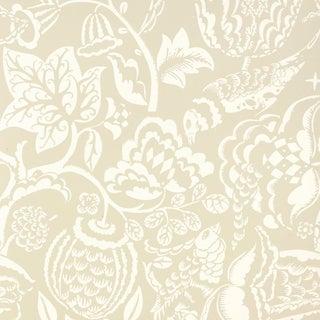 Sample - Schumacher Uccello Wallpaper in Stone For Sale