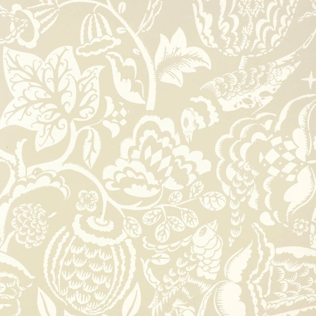 Sample - Schumacher Uccello Wallpaper in Stone For Sale