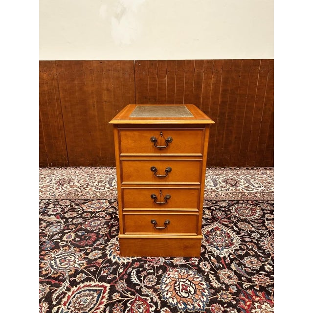 English Chest of Drawers in Teak For Sale - Image 13 of 13