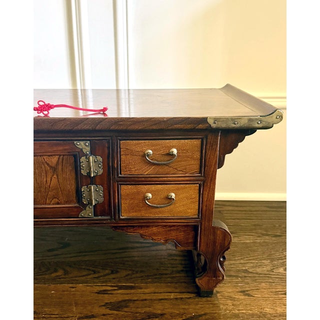 19th Century Fine Antique Korean Scholar Desk Ch'aeksang Joseon Dynasty For Sale - Image 5 of 14