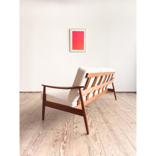 1960s Danish Model 164 Sofa by Arne Vodder for France & Son For Sale - Image 5 of 17