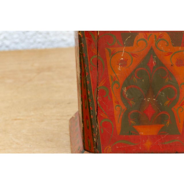 Handpainted Kashmiri Wood Tea Caddy For Sale In Los Angeles - Image 6 of 10