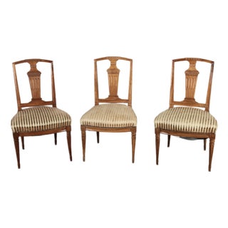 Antique Louis XVI Chairs in Walnut, 1780, Set of 3 For Sale
