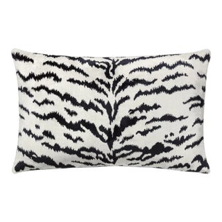 The House of Scalamandré Tigre Lumbar Pillow, Off-White & Black For Sale