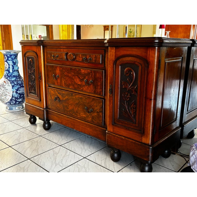 Mid 19th Century Mid 19th Century Victorian Flame Mahogany Sideboard For Sale - Image 5 of 6