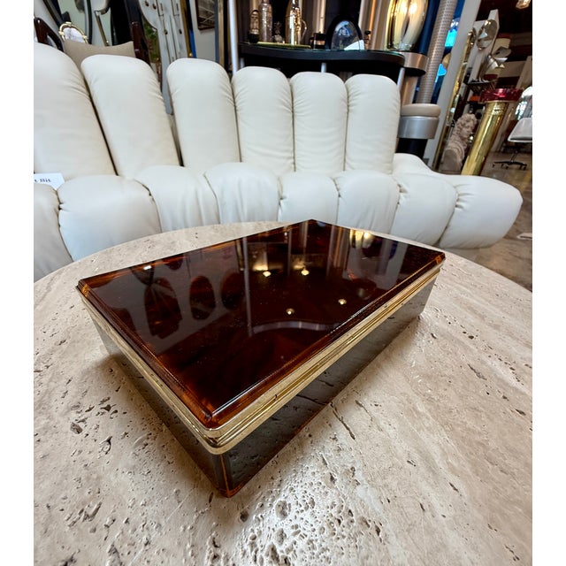 1970s Italian Tortoiseshell Lucite and Brass Decorative Box, 1970s For Sale - Image 5 of 7