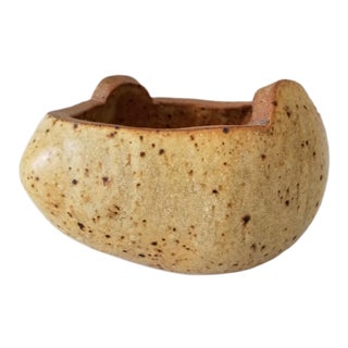 1982 Vintage Art Pottery Bowl , Signed . For Sale